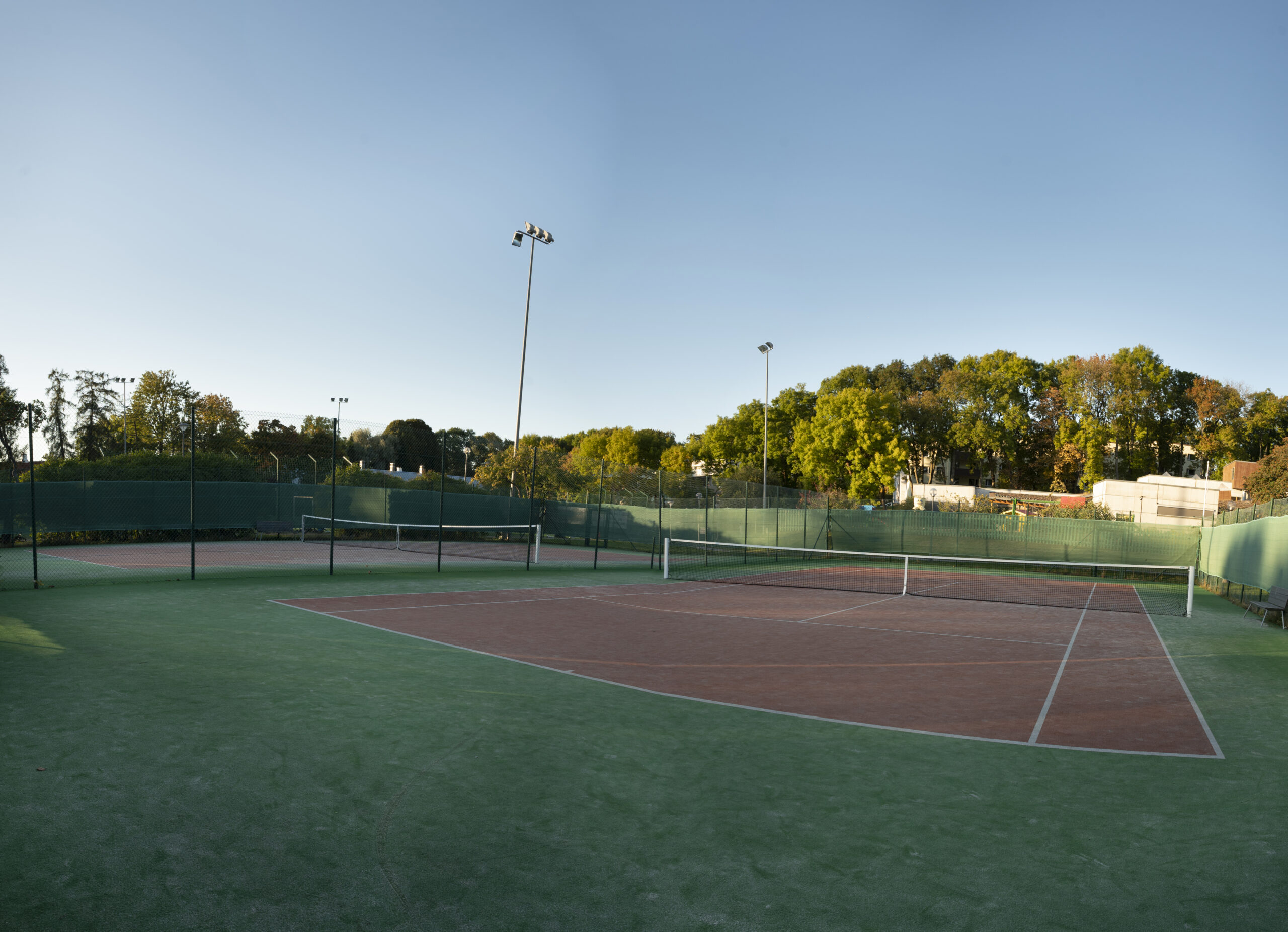 Mõisapargi Tenniseväljak